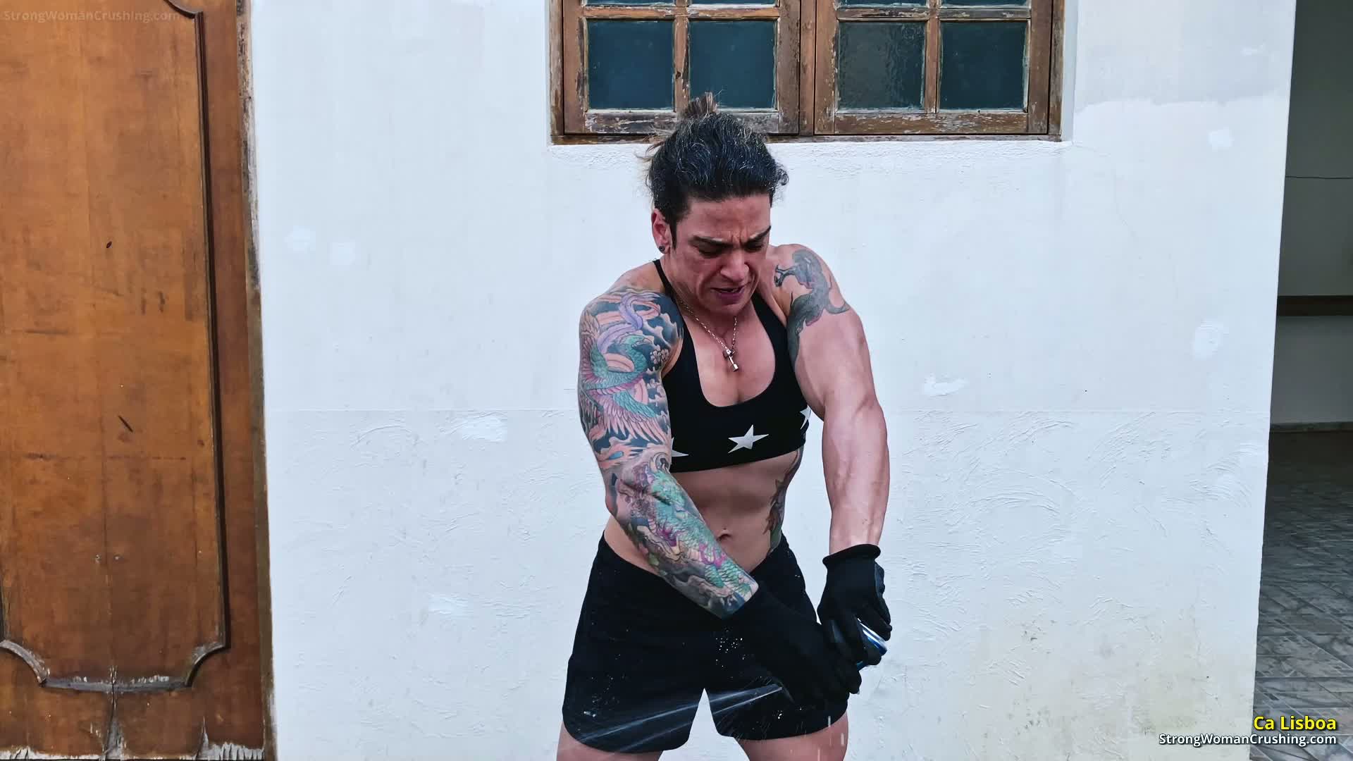 Ca Lisboa burst soda cans