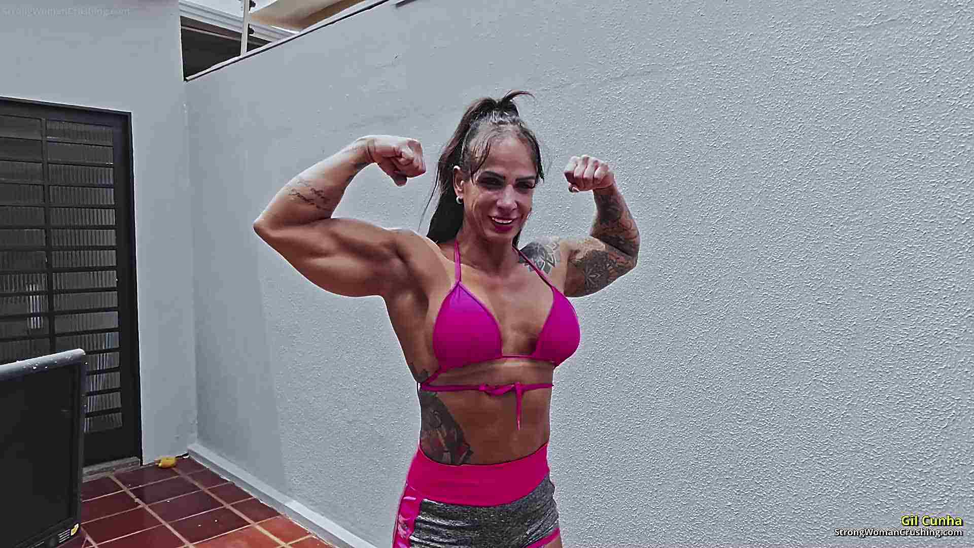 Gil Cunha destroys a DVR machine with barehanded