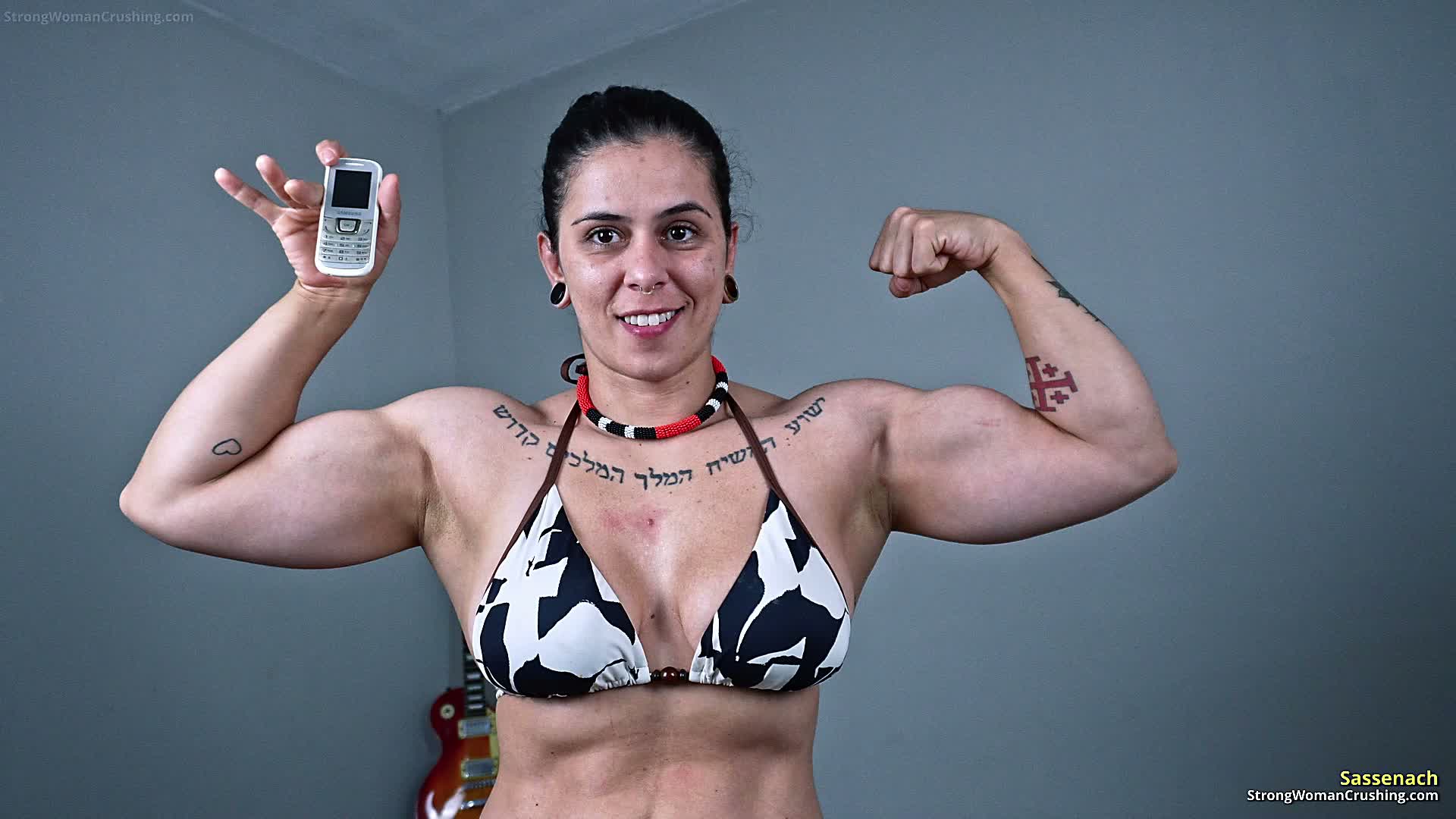 Sassenach crushes cellphone in brute strength