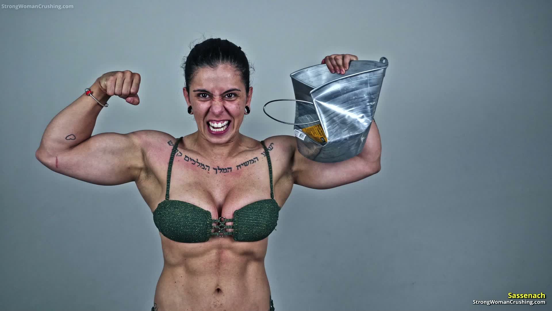 Sassenach Crushes a Massive Metal Bucket